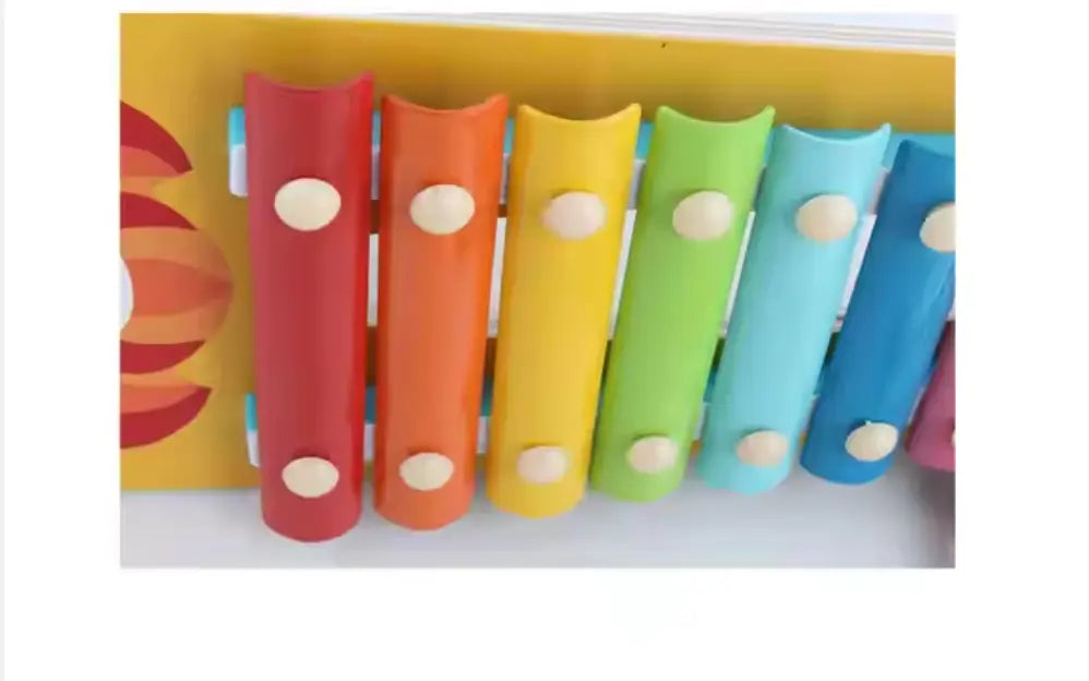 The lion on piano xylophone- musical experience for babies and toddlers!