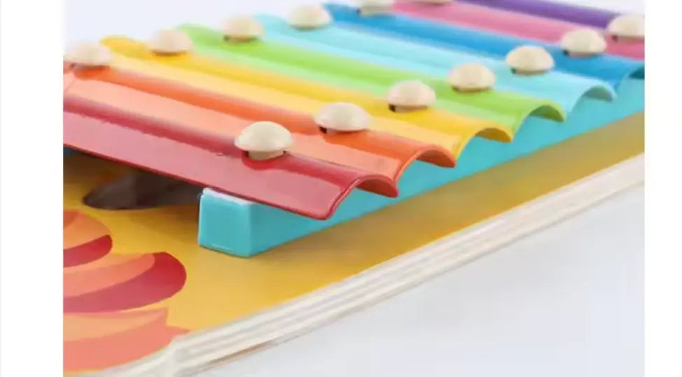 The lion on piano xylophone- musical experience for babies and toddlers!