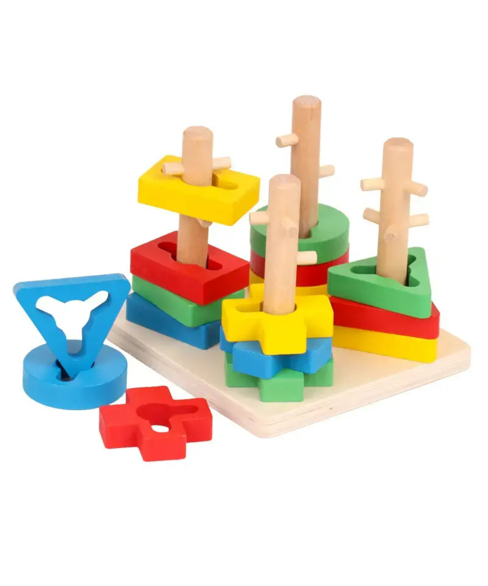 Geometric four column stacking