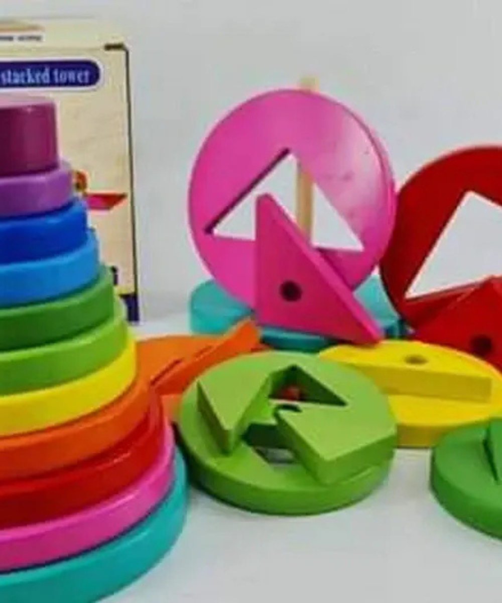 Hidden circular stacked tower game