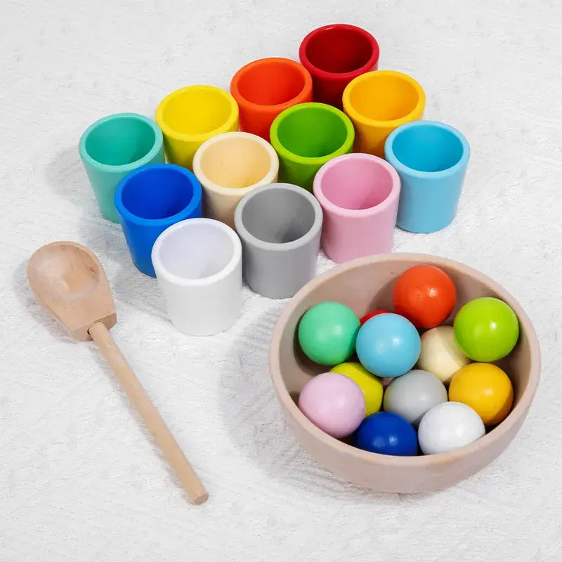 Balls and cups sorting game