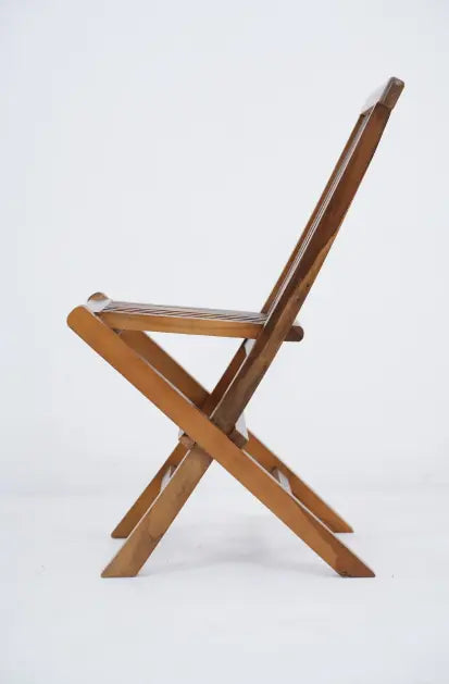 Wooden Foldable Chair for Creative Relaxed space