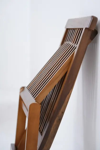 Wooden Foldable Chair for Creative Relaxed space