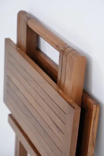 Wooden Foldable Table for Creative Relaxed Spaces