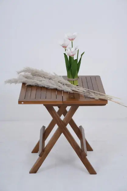 Wooden Foldable Table for Creative Relaxed Spaces