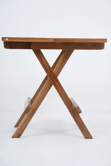 Wooden Foldable Table for Creative Relaxed Spaces